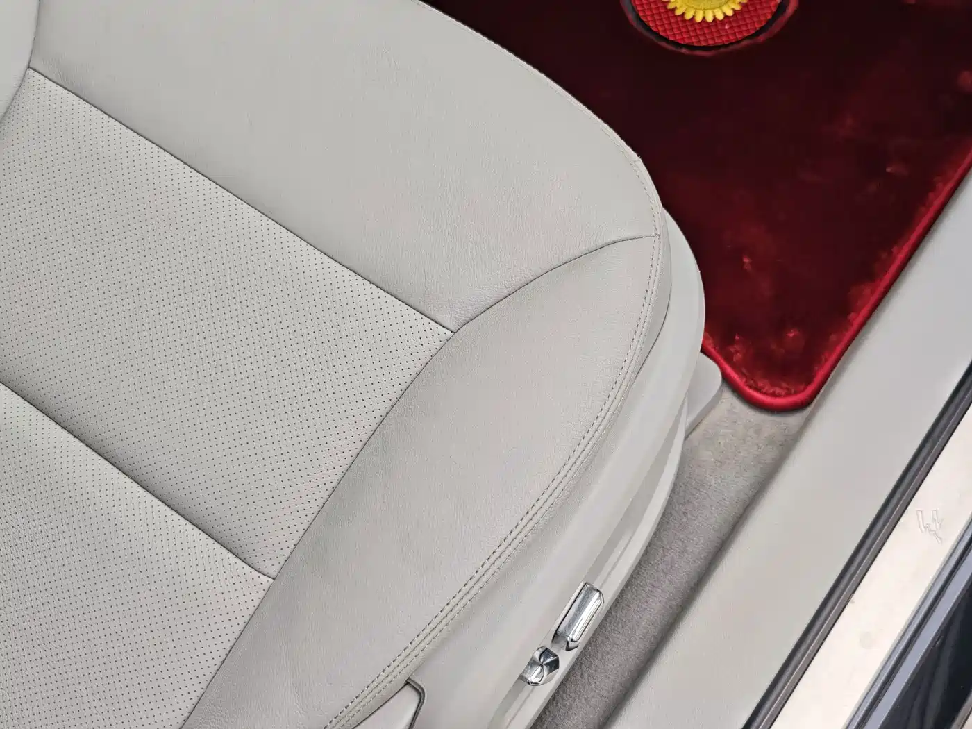 Hongqi H7 2017 2015 2.0T Luxury