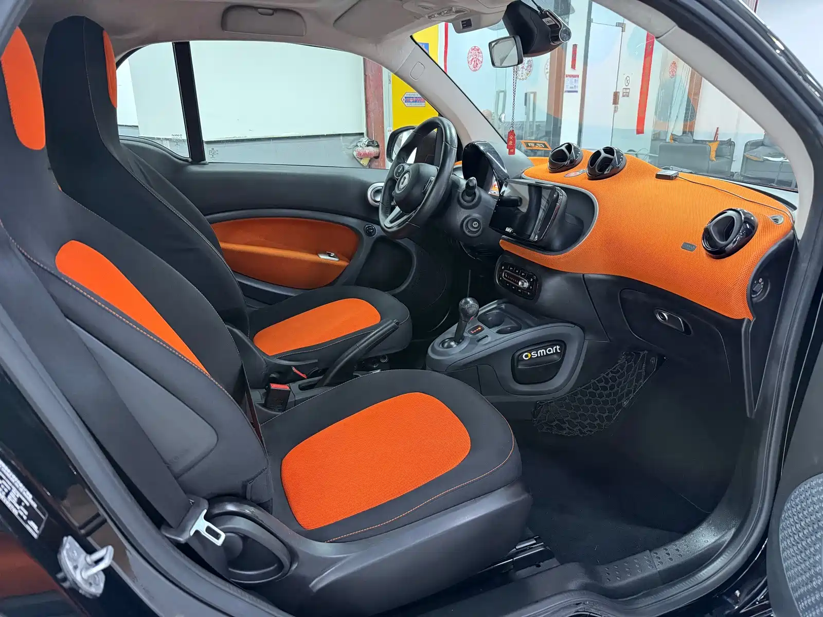 Фото 8 - smart fortwo