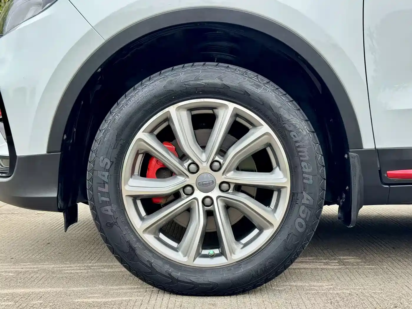 GEELY AUTOMOBILE BOYUE