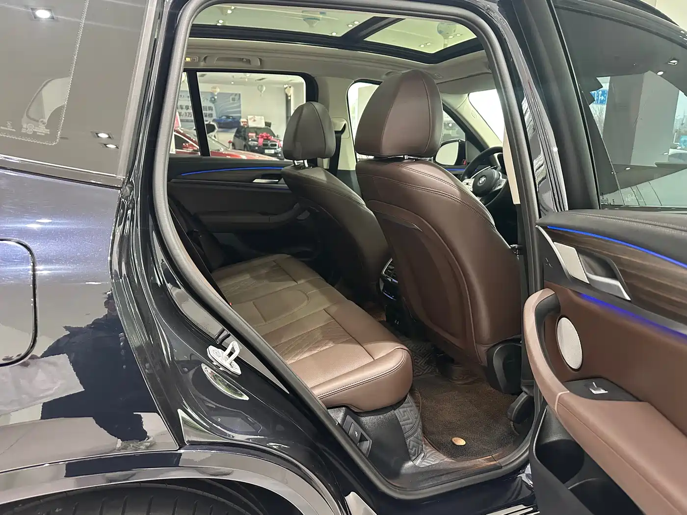 BMW X3 2022 Facelift xDrive30i Leading M Shadow Edition фото 7