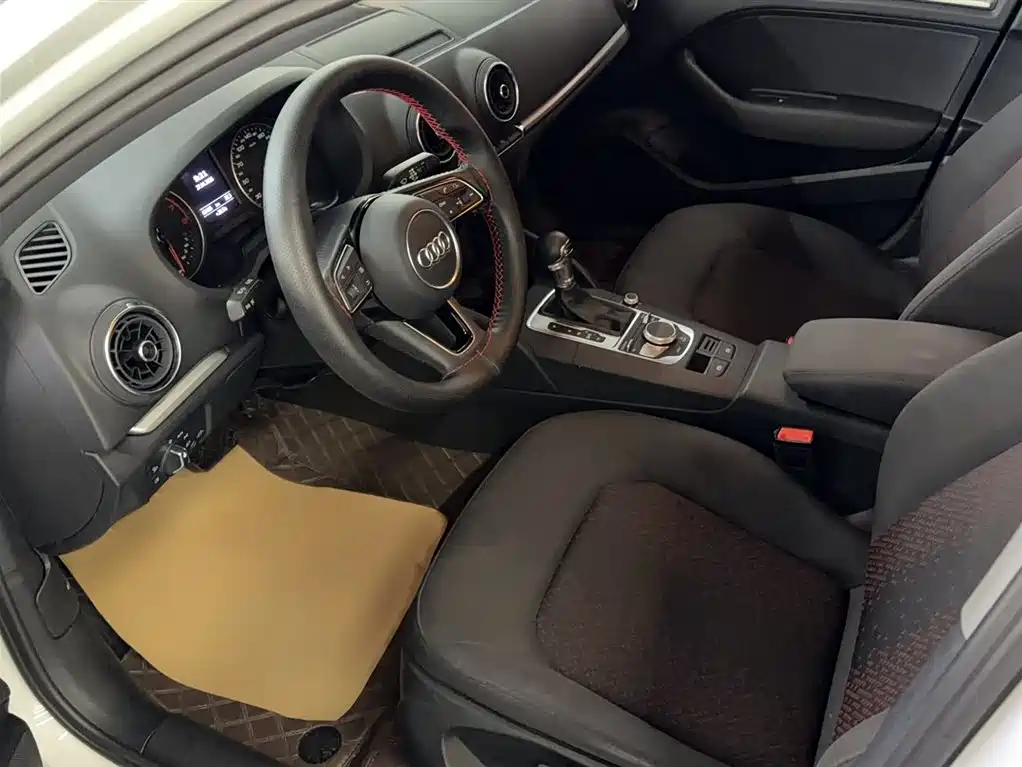 Audi A3 2019 Limousine 35 TFSI Progressive China VI фото 10