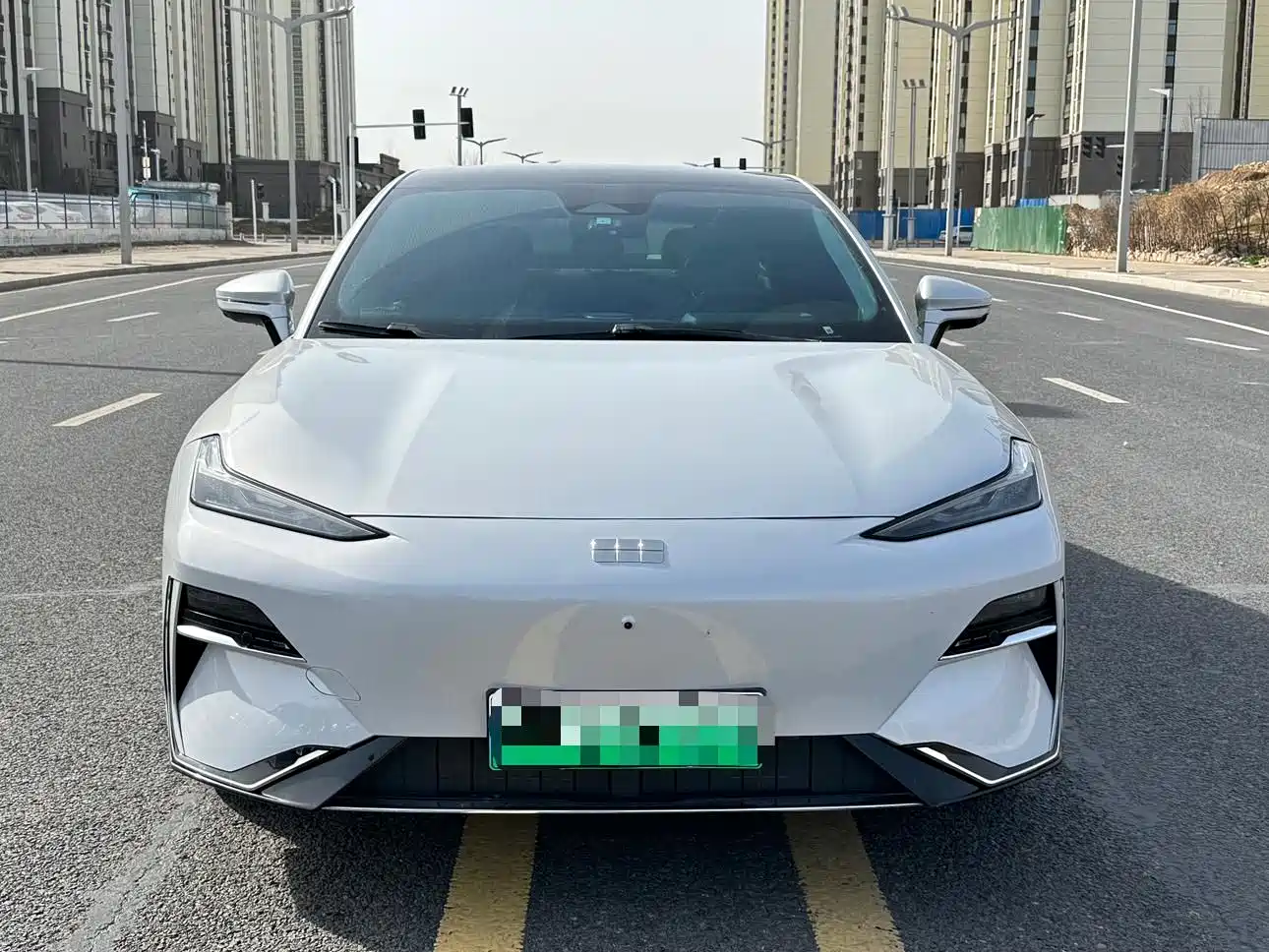 GEELY GALAXY GALAXY E8