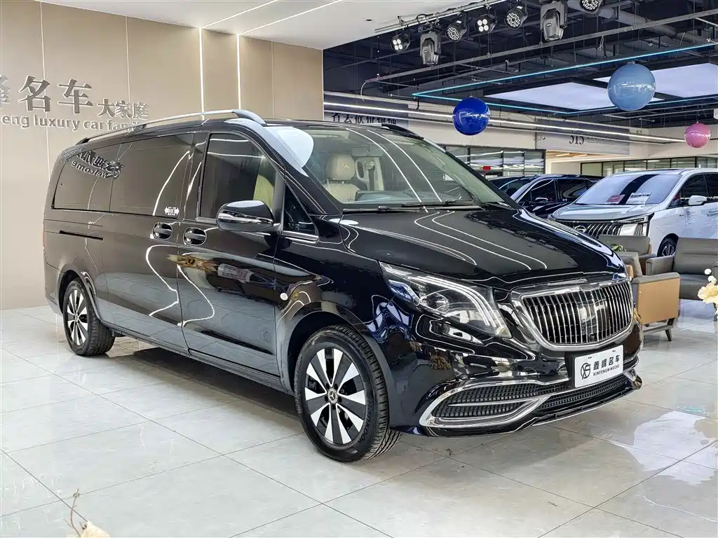 Mercedes-Benz Vito 2021 2.0T Business Edition 7-seater фото 3