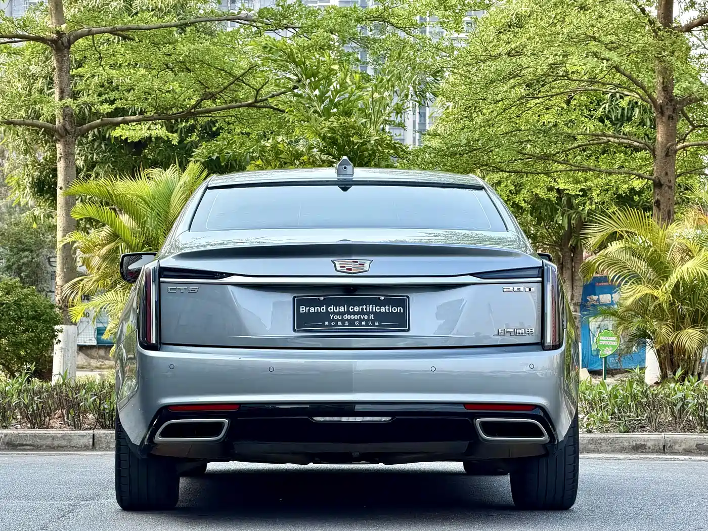CADILLAC CT6