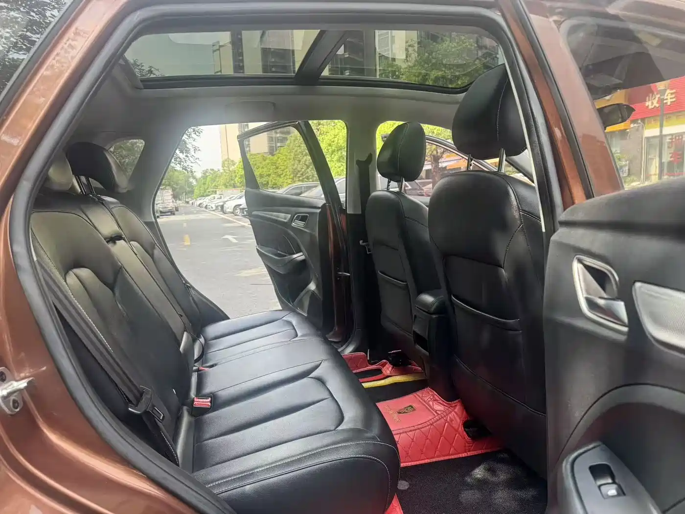 Roewe RX3 2020 2020 1.6L CVT 4G Ultra Comfort Flagship