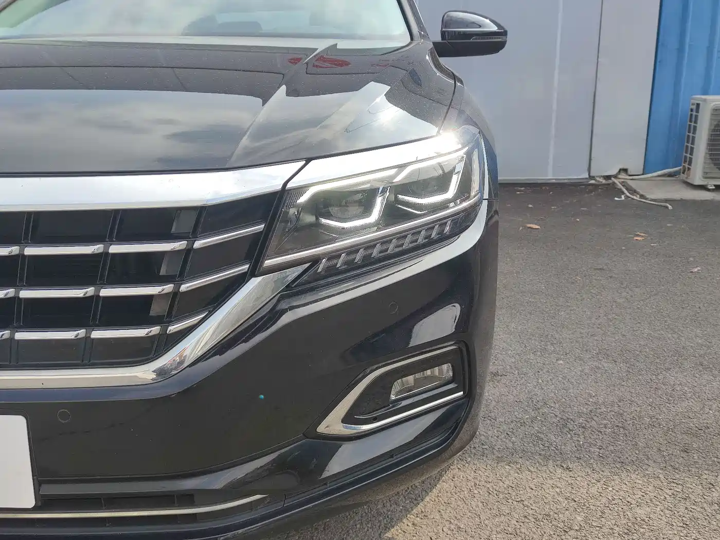 Volkswagen Passat 2019 330TSI Luxury Edition China VI фото 3