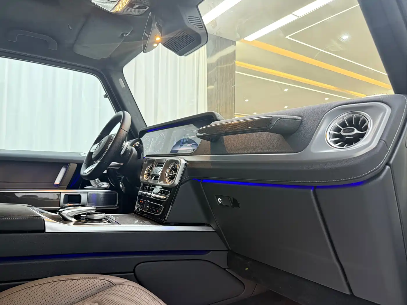 Mercedes-Benz G-Class 2022 G 500 фото 9