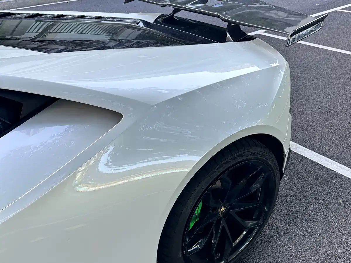 Lamborghini Huracán 2016 LP 600-4 Limited Edition фото 4