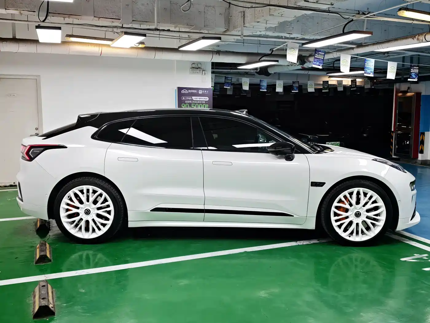 ZEEKR EXTREME KRYPTON 001