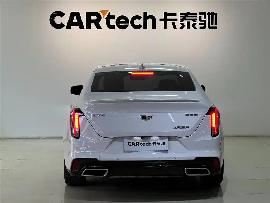 CADILLAC CT4