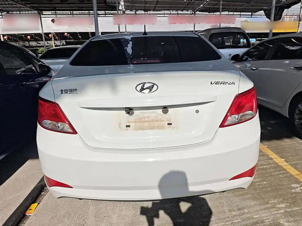 Hyundai Verna 2014 1.4L Automatic Smart GLS фото 6