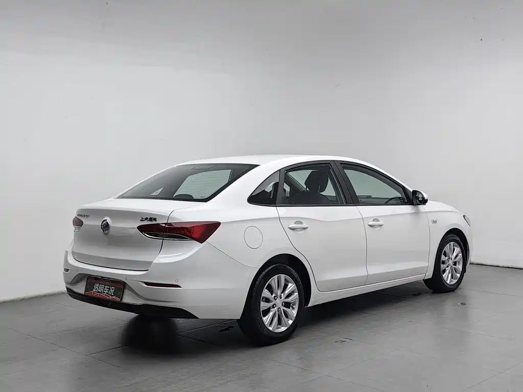 Фото 2 - Buick Excelle