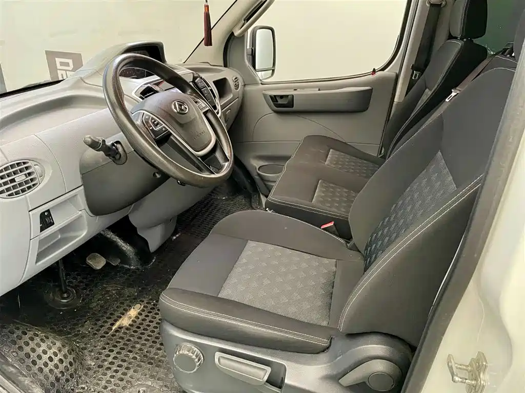 SAIC MAXUS XINTU V80