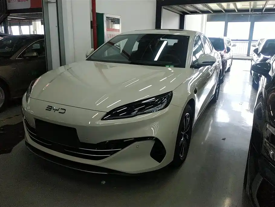 BYD Seal 06 DM-i Touring 2025 DM-i 150KM Premium