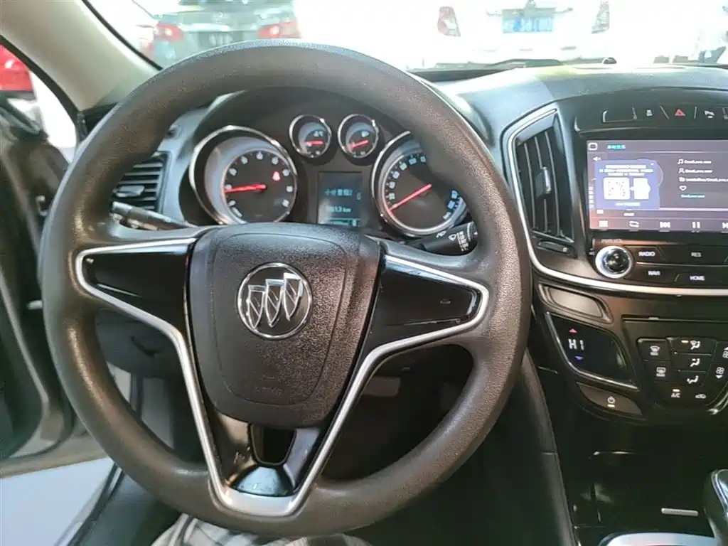 Buick Regal 2015 1.6T Leading Tech Edition фото 10