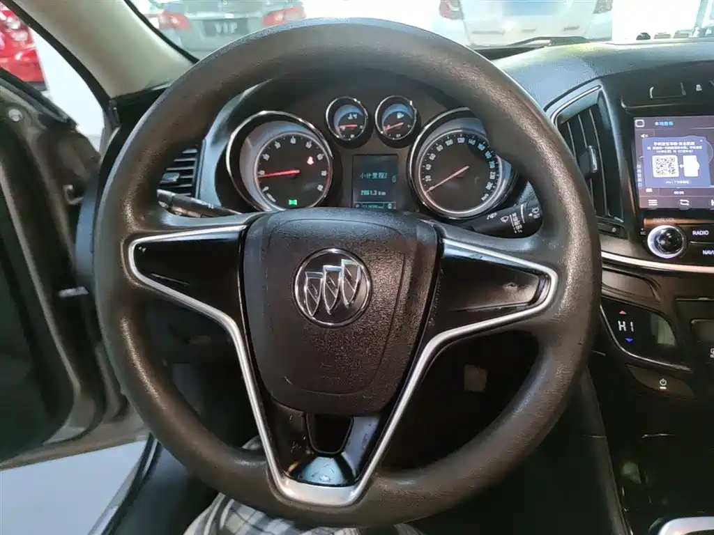 Buick Regal 2015 1.6T Leading Tech Edition фото 11