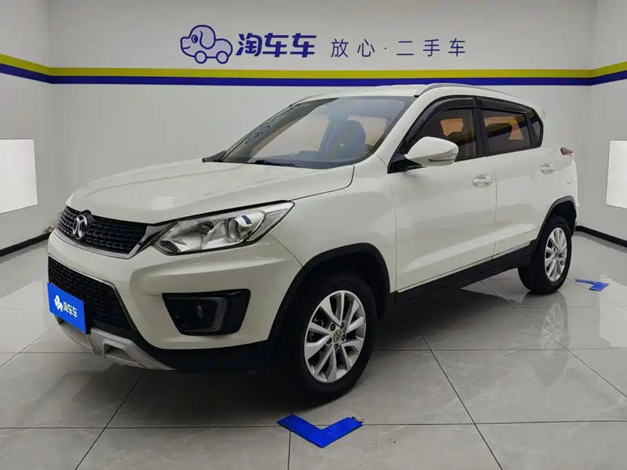 BAIC Senova X35 2016 — пригон из Китая