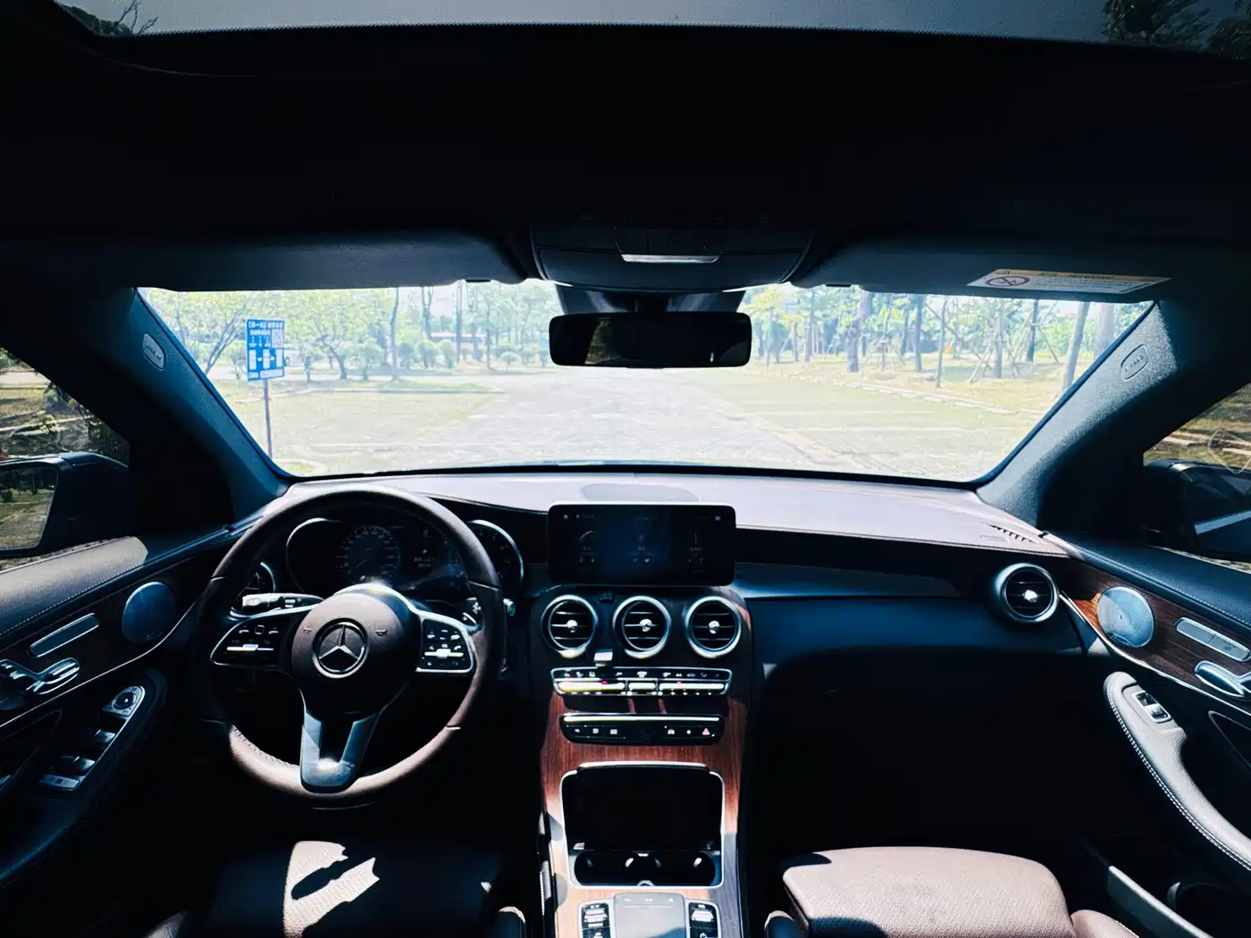 Mercedes-Benz GLC 2020 GLC 300 L 4MATIC Luxury фото 16
