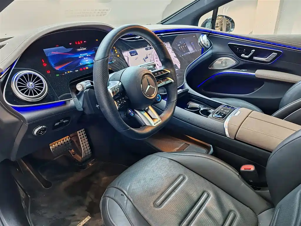 MERCEDES-BENZ EQS AMG