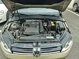 Фото 10 - Volkswagen Golf
