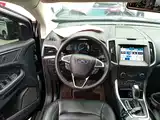 Фото 11 - Ford Edge
