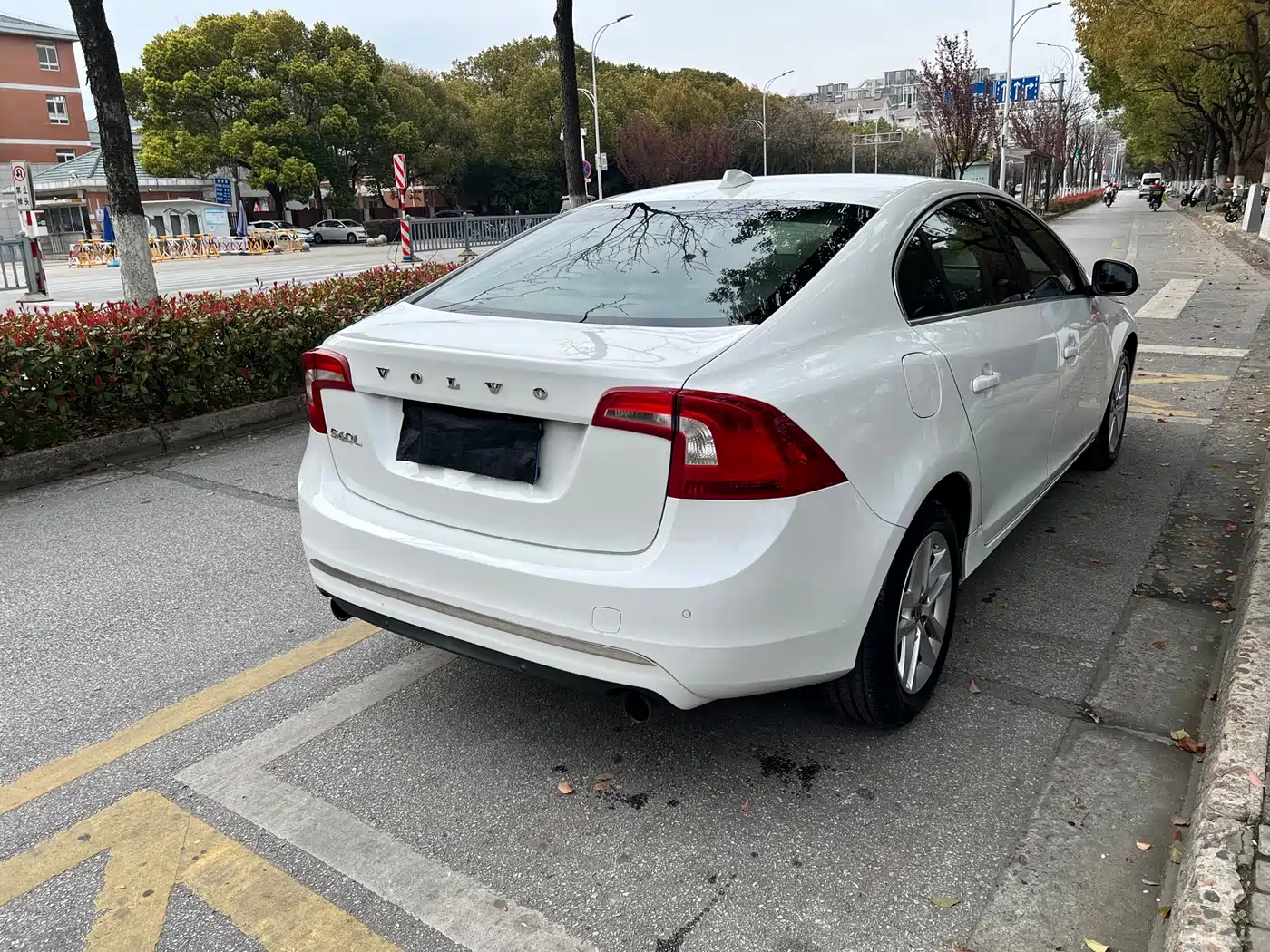 Фото 7 - Volvo S60