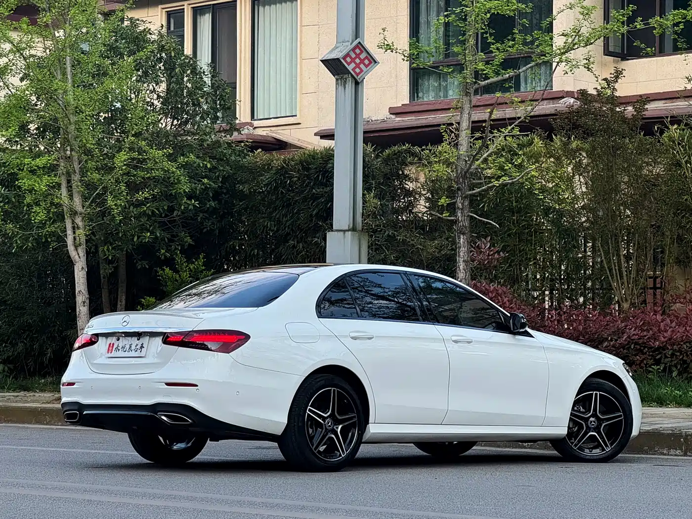 Mercedes-Benz E-Class (Import) 2021 Facelift E 260 Fashion Sport Edition фото 9