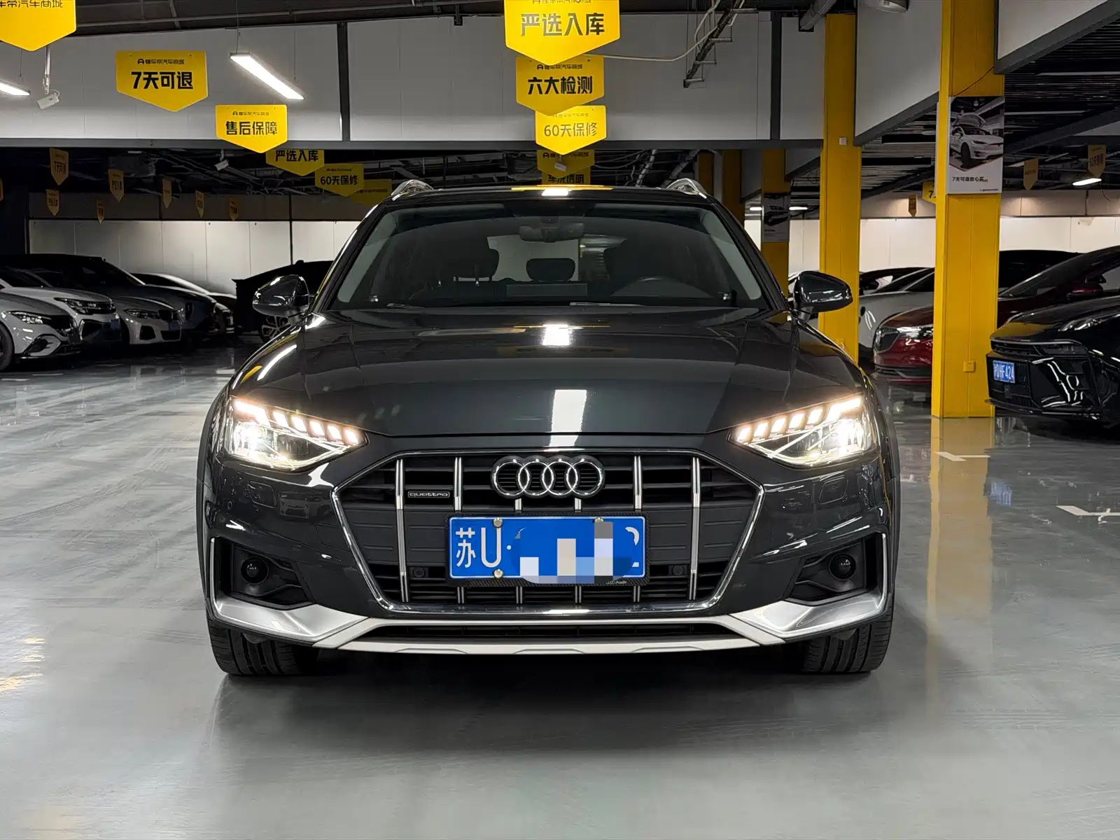 Фото 3 - Audi A4 (Import)