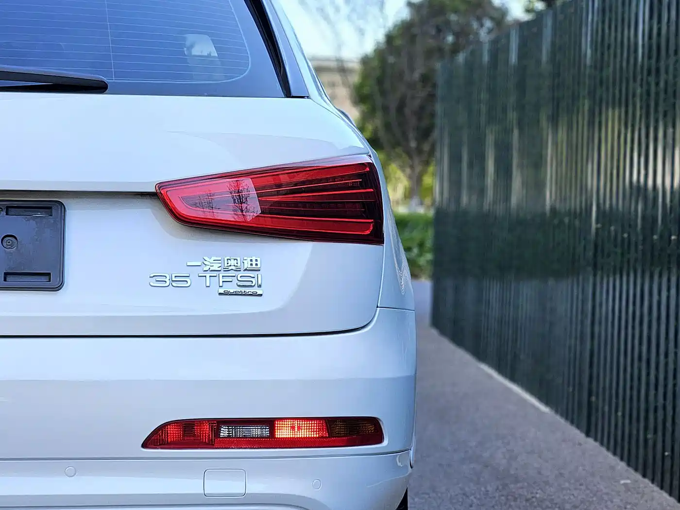 Audi Q3 2015 35 TFSI quattro Technology фото 24