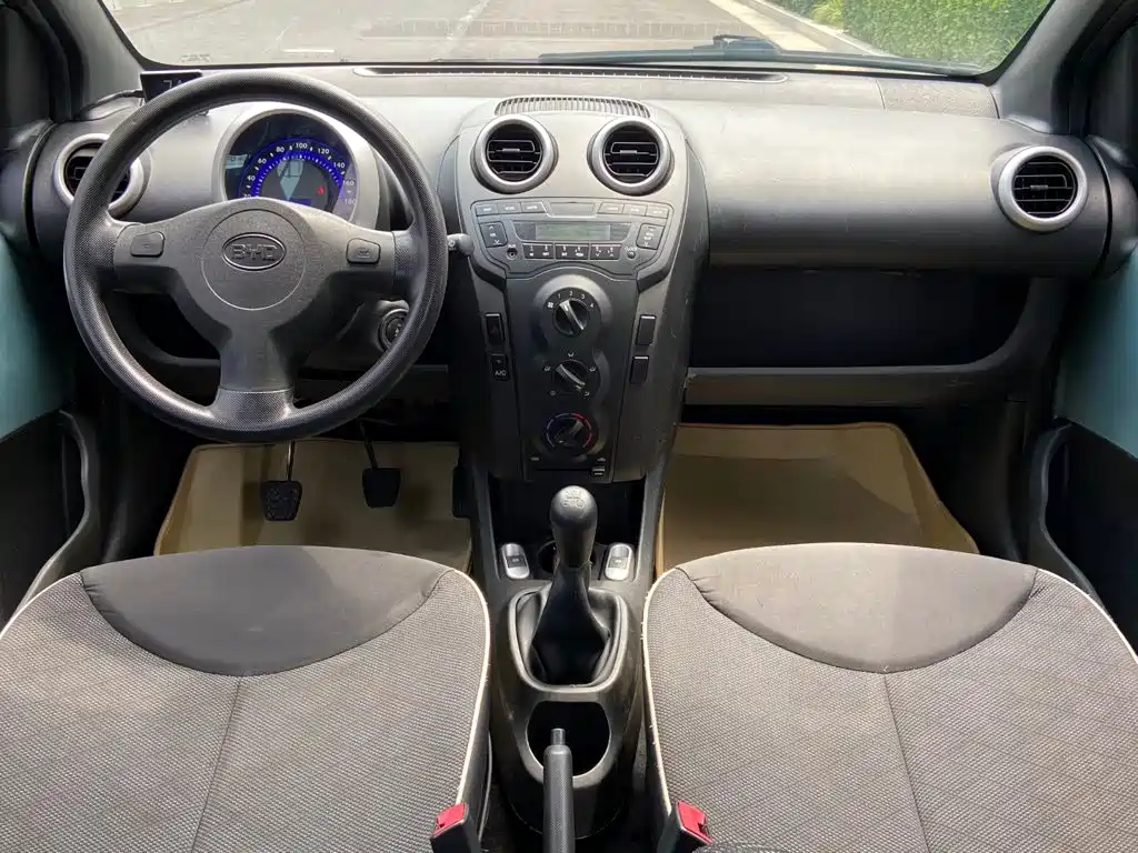 BYD F0 2015 2015 1.0L Yue Cool Model
