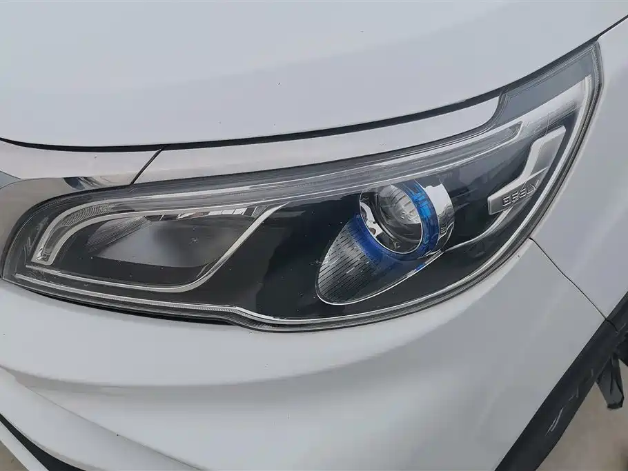 GEELY AUTOMOBILE VISION X3