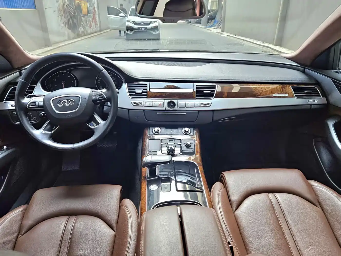 Audi A8 2014 A8L 45 TFSI quattro Comfort фото 7