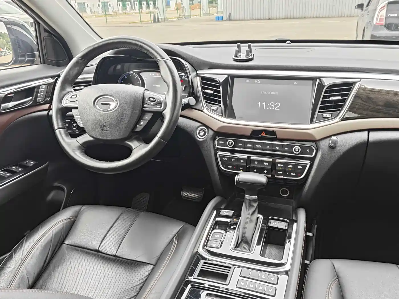 GAC Trumpchi Trumpchi GS8 2017 320T 2WD Luxury Smart Connect (7-seater) фото 10