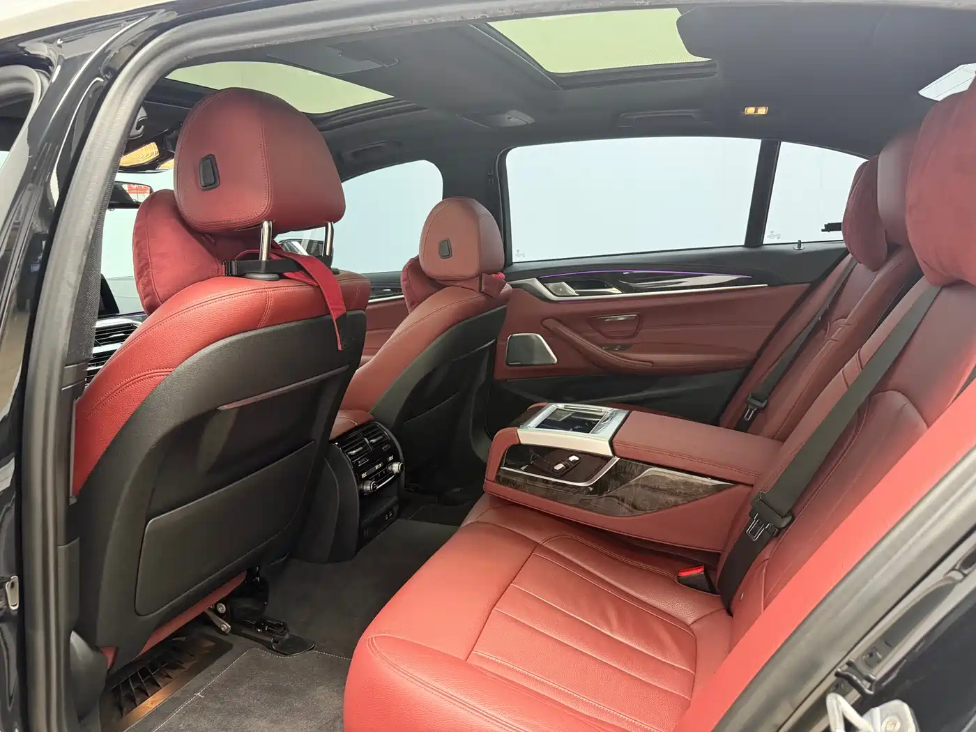 BMW 5 Series 2020 530Li Exclusive M Sport Package фото 9