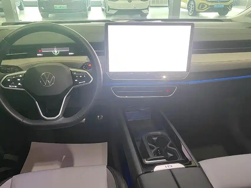 VOLKSWAGEN ID.7 VIZZION