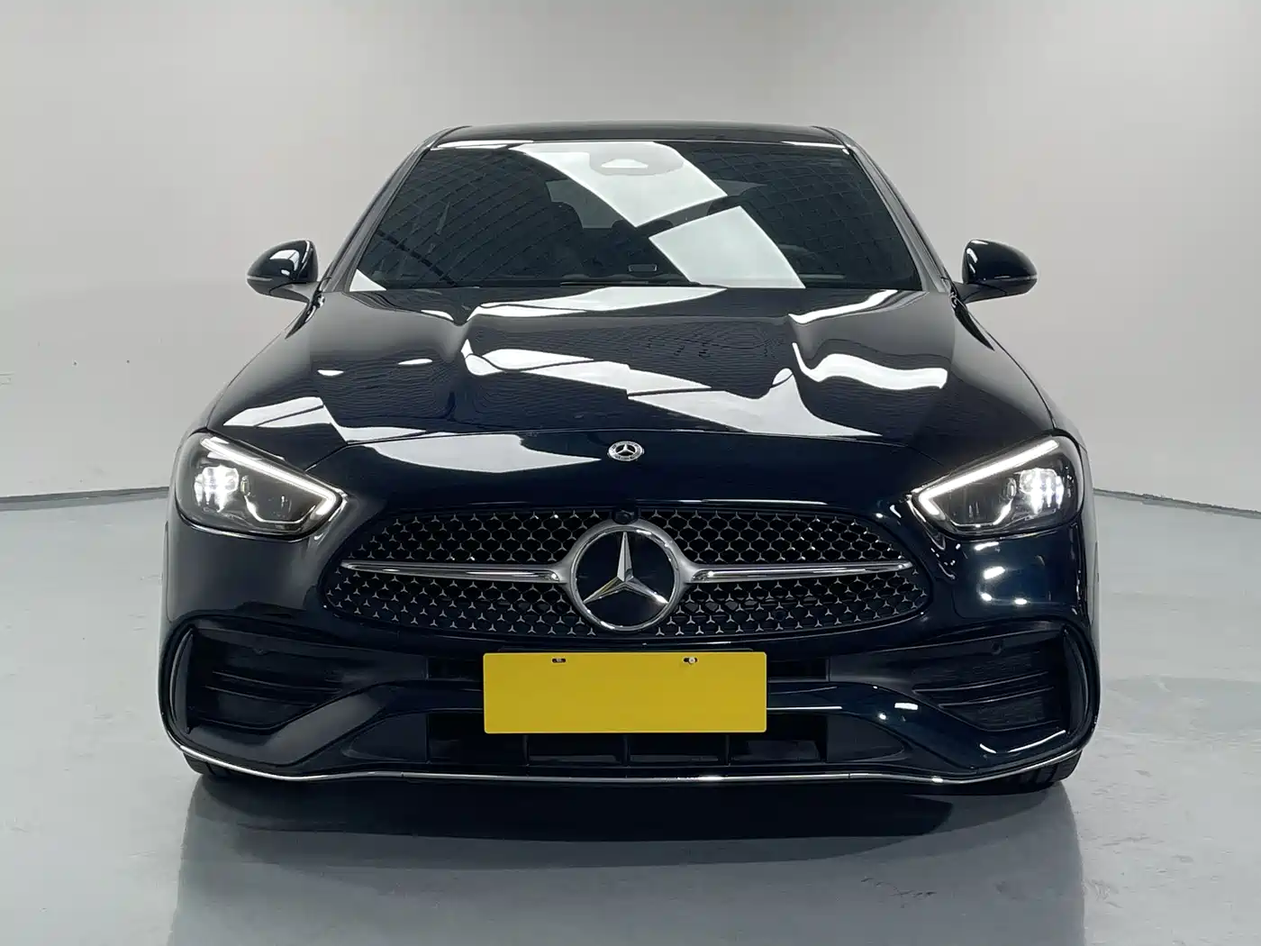 Mercedes-Benz C-Class 2024 C 260 L Sport фото 2