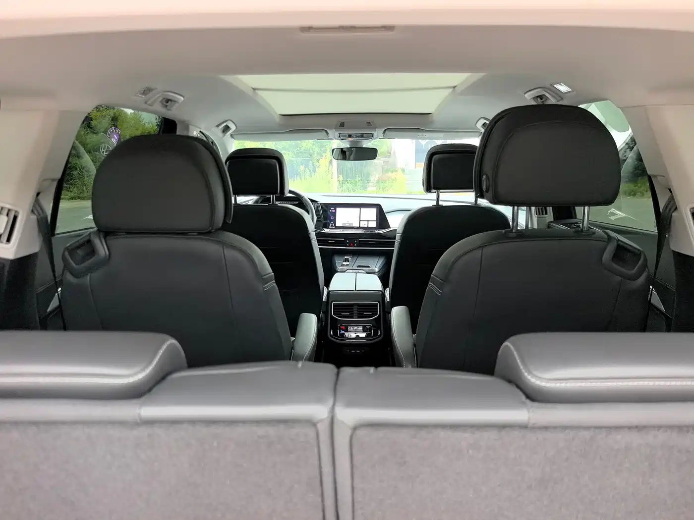 Volkswagen Talagon 2025 2024 530TSI 4WD Flagship Victory Pro Shared Edition 6-Seater