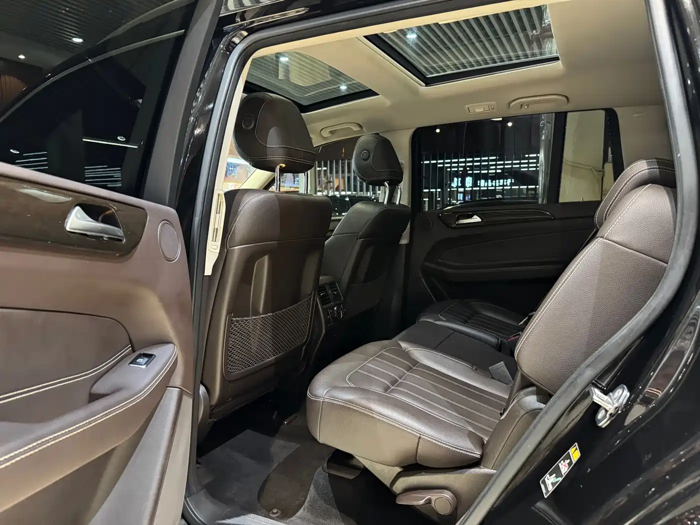 Mercedes-Benz GLS 2019 GLS 400 4MATIC Dynamic Collector's Edition фото 8