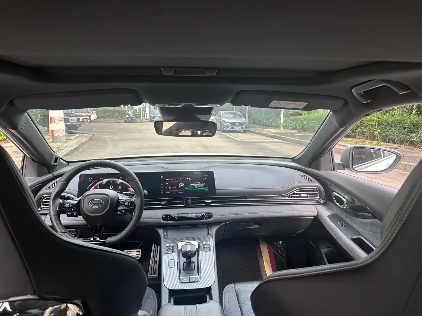 GAC Trumpchi Trumpchi Emkoo 2023 400T Auto R MAX фото 7