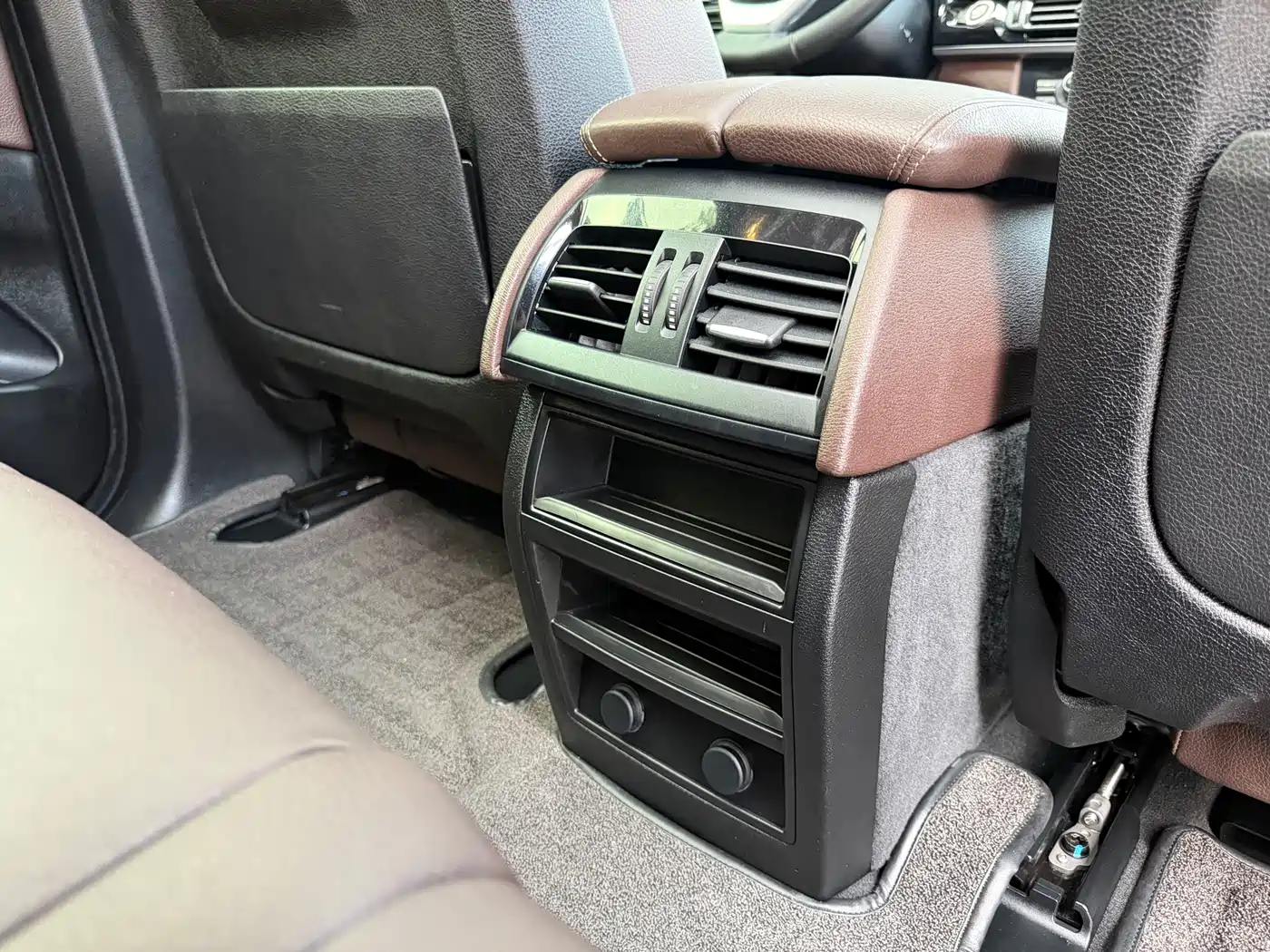 BMW X5 (Import) 2017 xDrive28i фото 10
