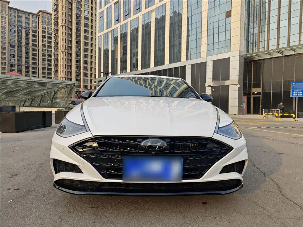Hyundai Sonata 2022 380TGDi Automatic 20th Anniversary Edition фото 6