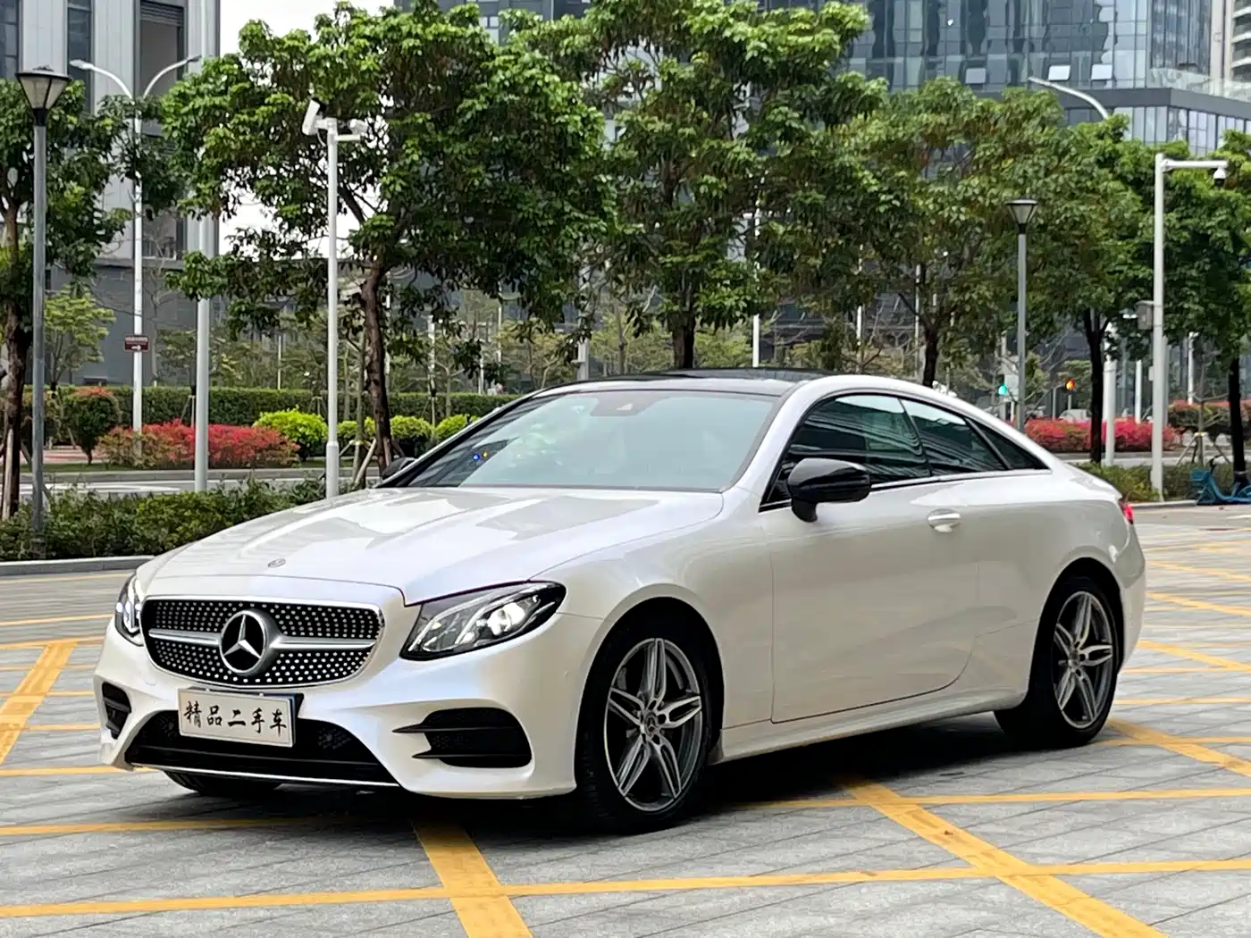 Mercedes-Benz E-Class (Import) 2017 E 200 4MATIC Coupe