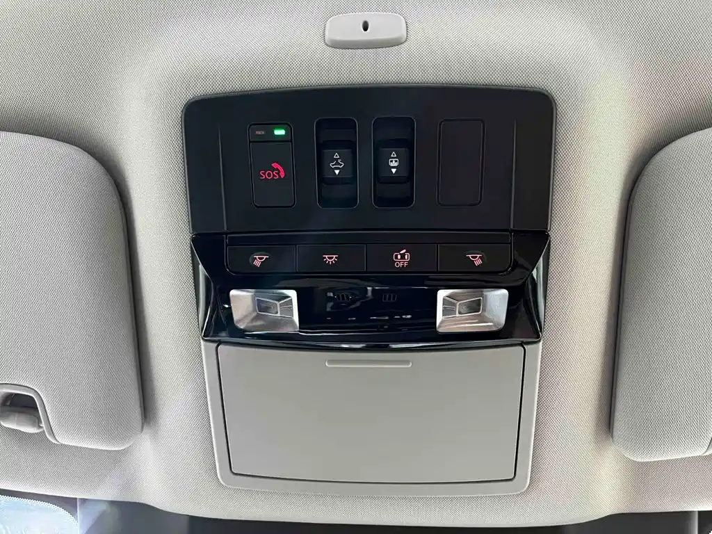 Фото 8 - Nissan Terra