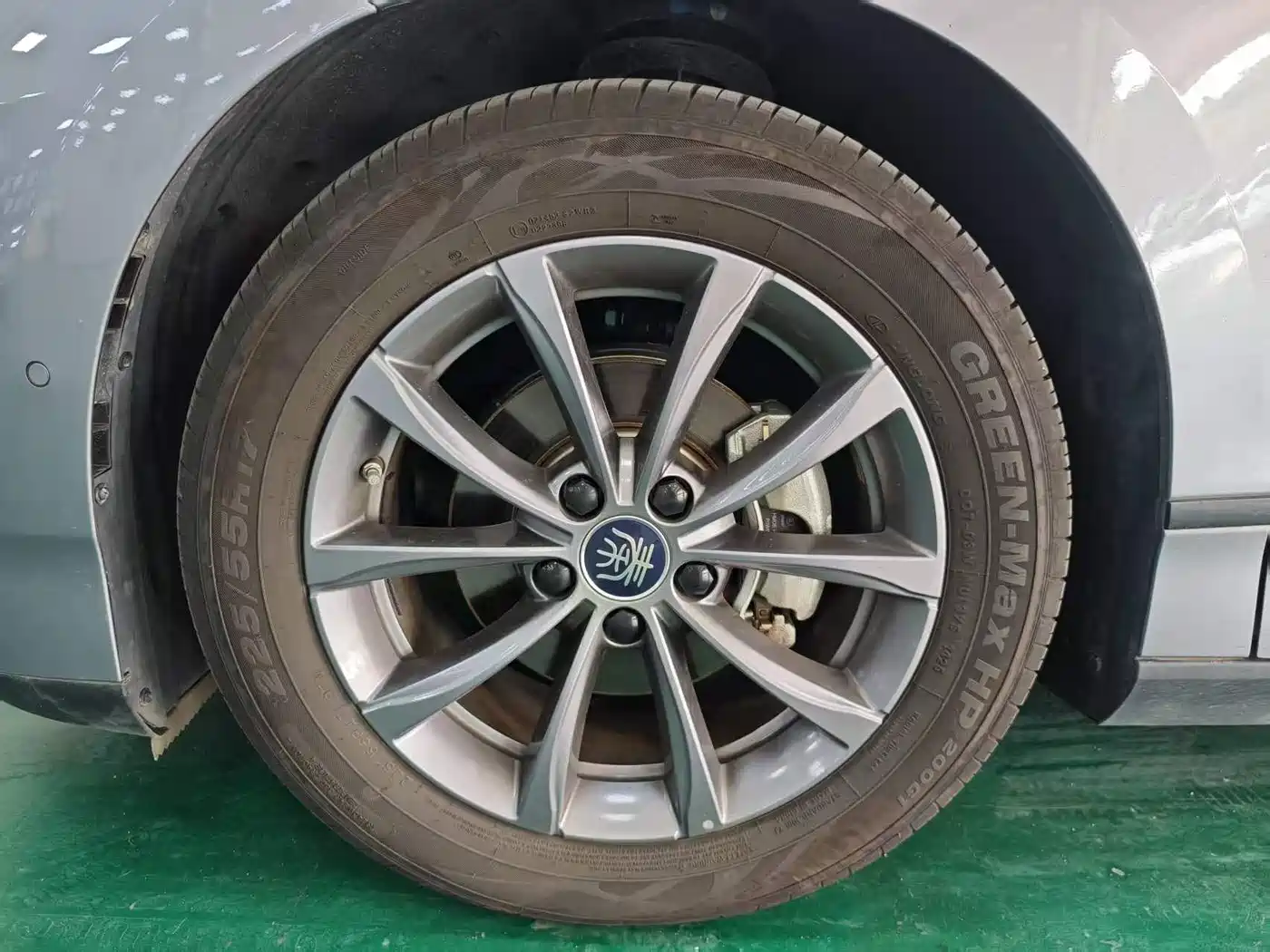 BYD Qin L 2025 EV 545KM Superior фото 9