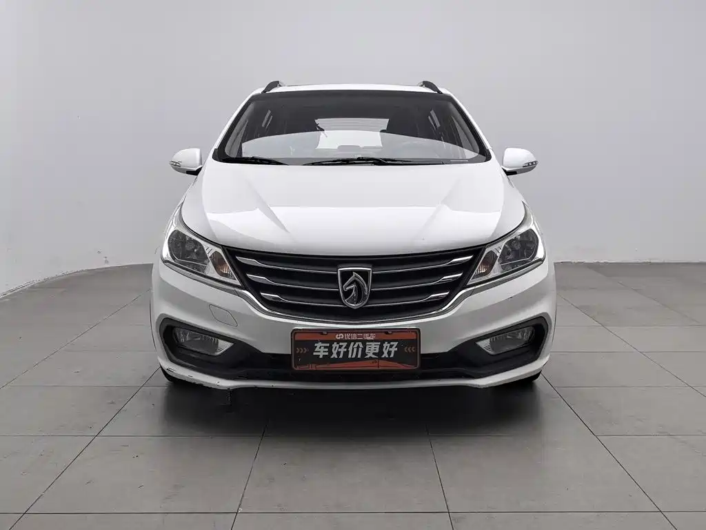 Фото 3 - Baojun 310