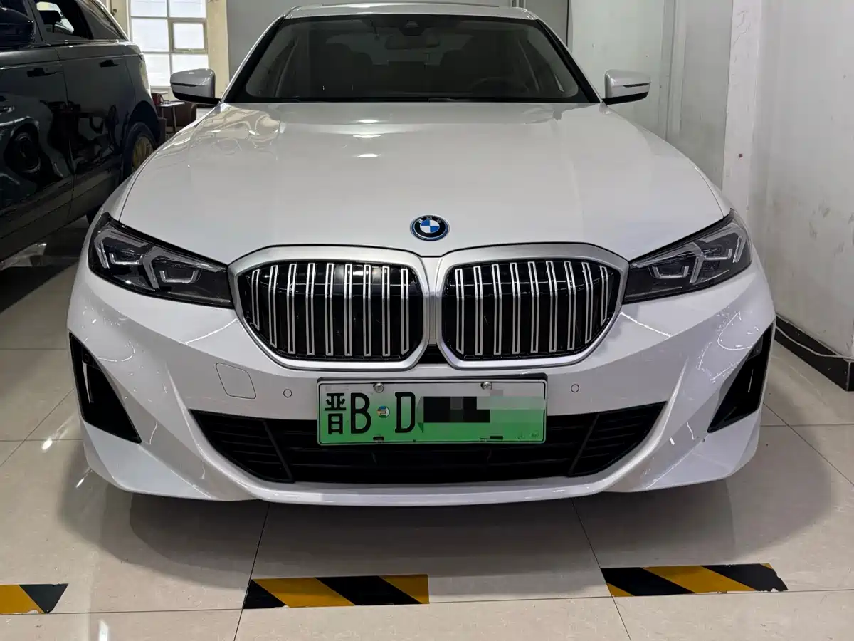 BMW i3 2024 eDrive 35 L фото 2