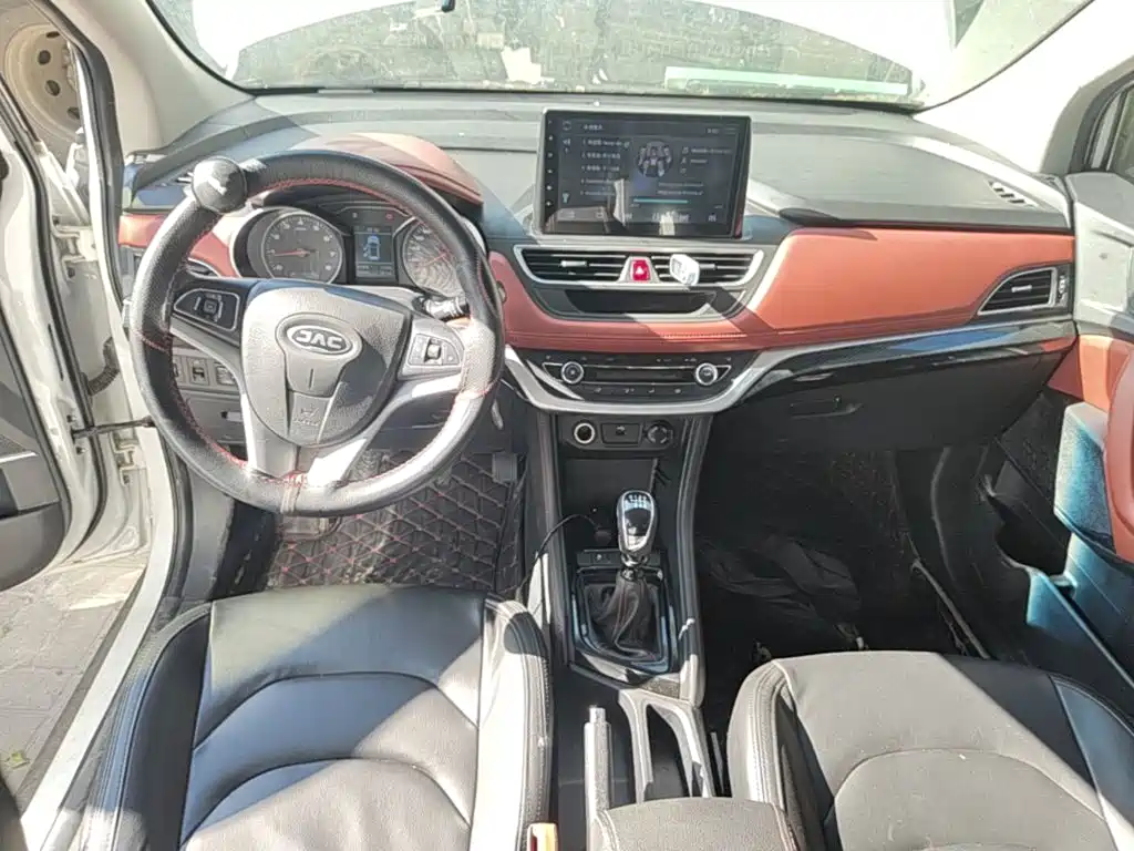 JAC Motors Refine S3 2017 2017 1.5L Manual Luxury