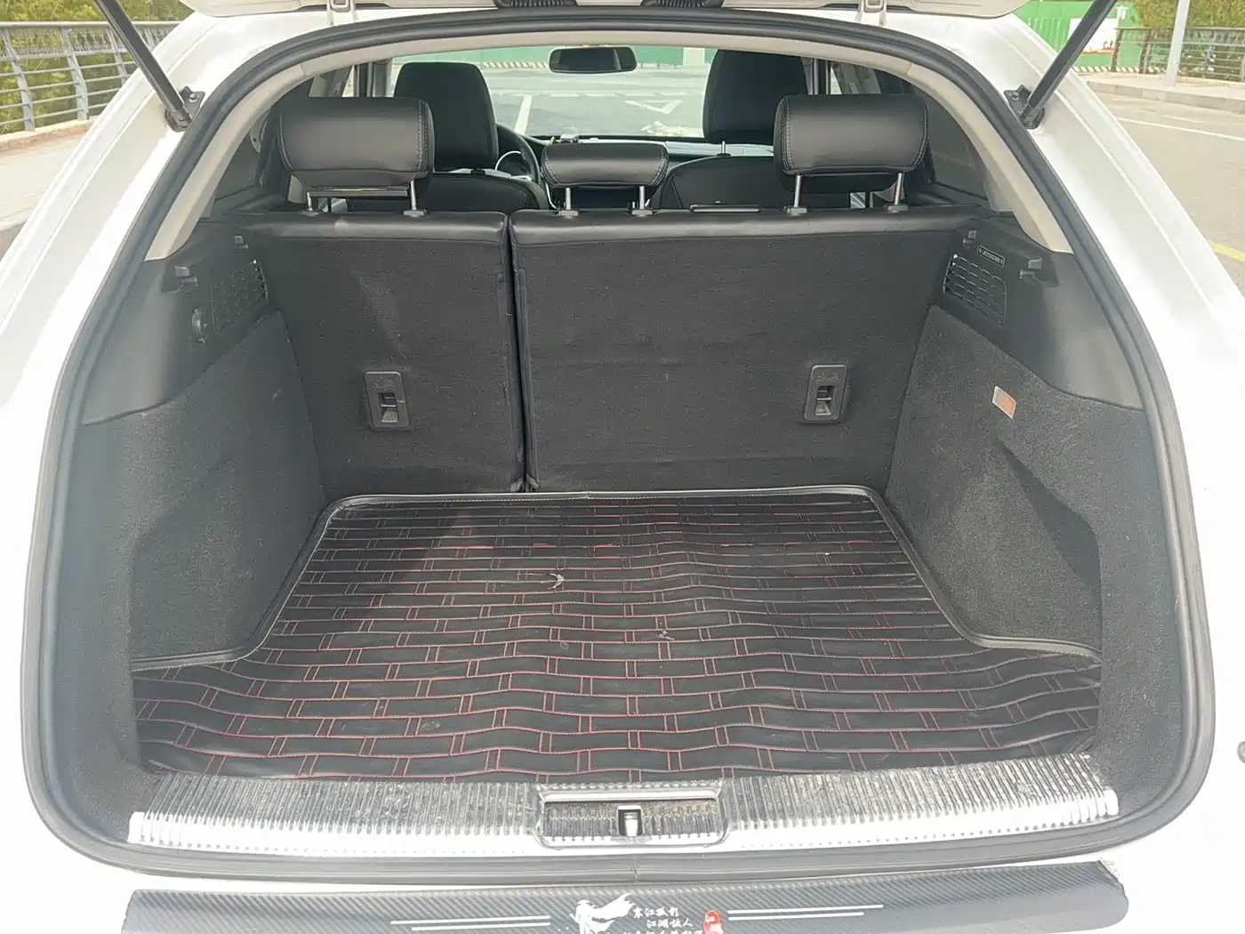 Zotye SR7 2016 2016 1.5T Manual Magic Cube Heart Edition China IV