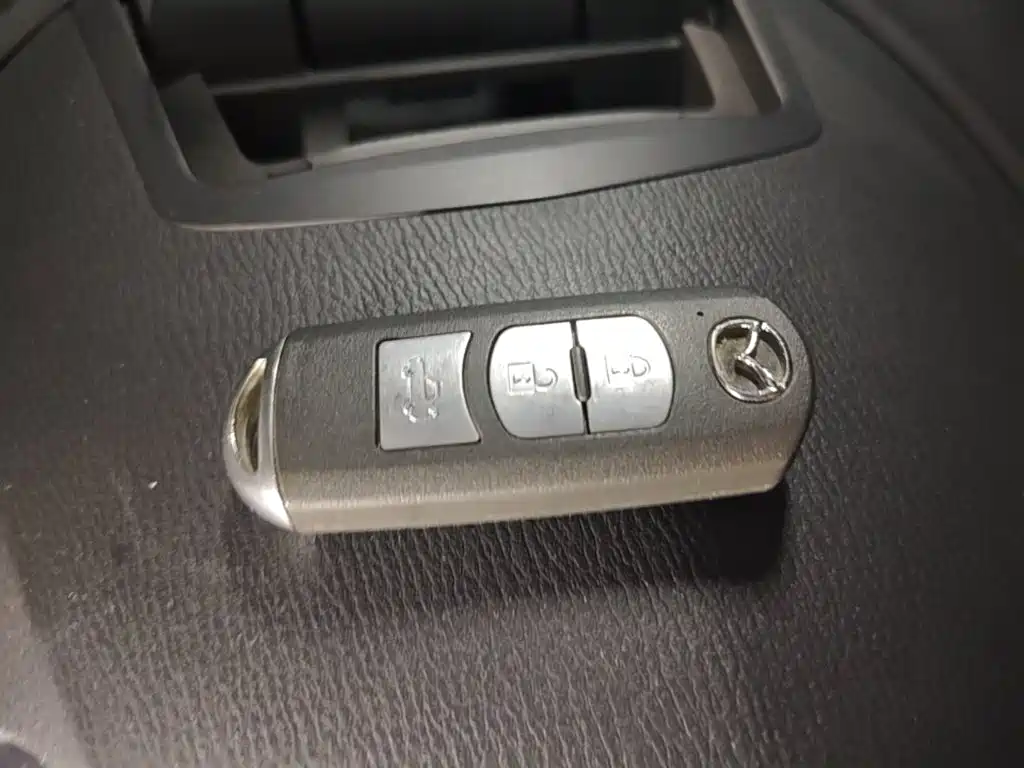 صورة 9 - Mazda Mazda 3