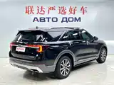 Фото 6 - Ford Explorer
